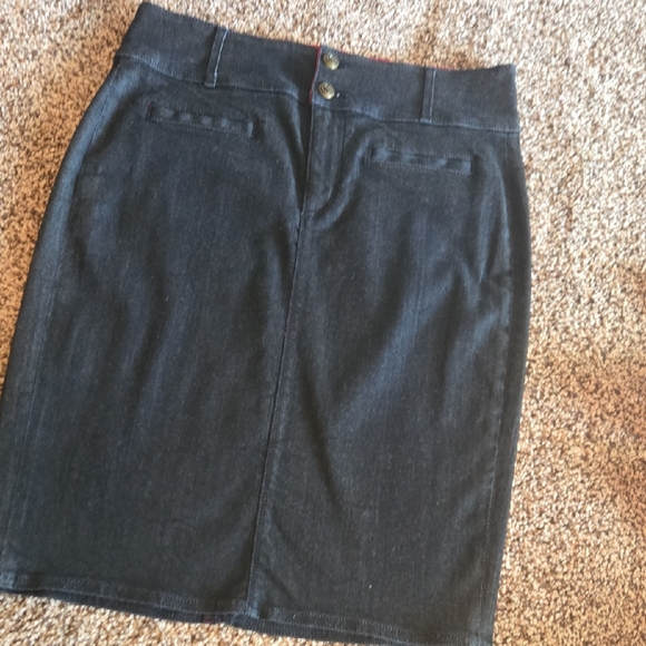 Blessed by Cookie Johnson Dresses & Skirts - Classic Black Denim Skirt By Cookie Johnson Size 30